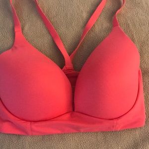 Victoria’s Secret plunge bra